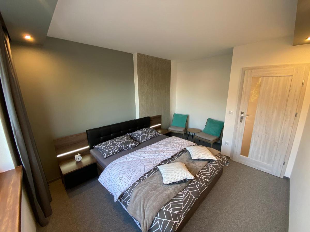 Apartamenty Pod Jesionem Zator Esterno foto